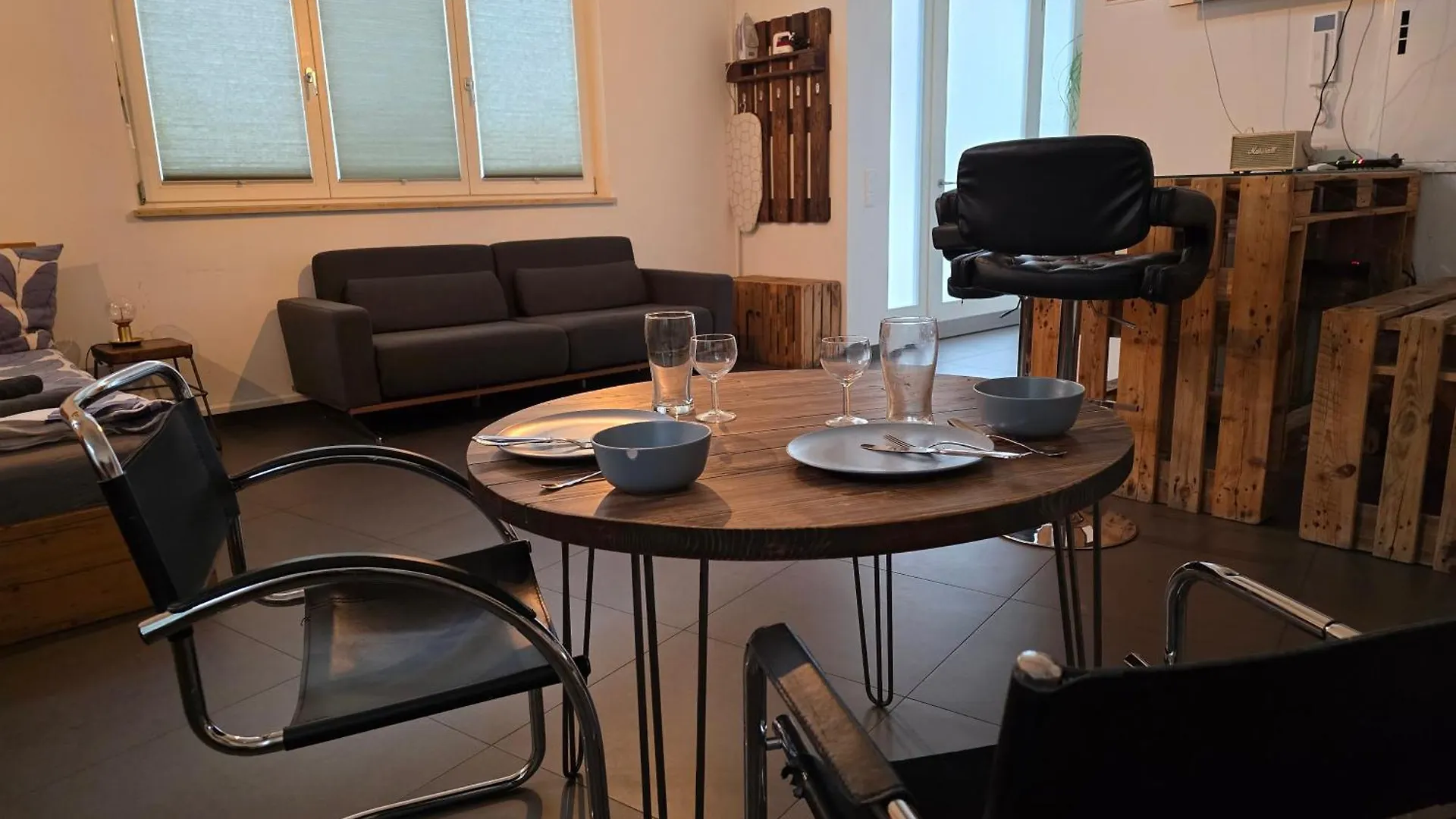 Luftiges Upcycling Studio Im Eg - Zentral Berlín Alemania