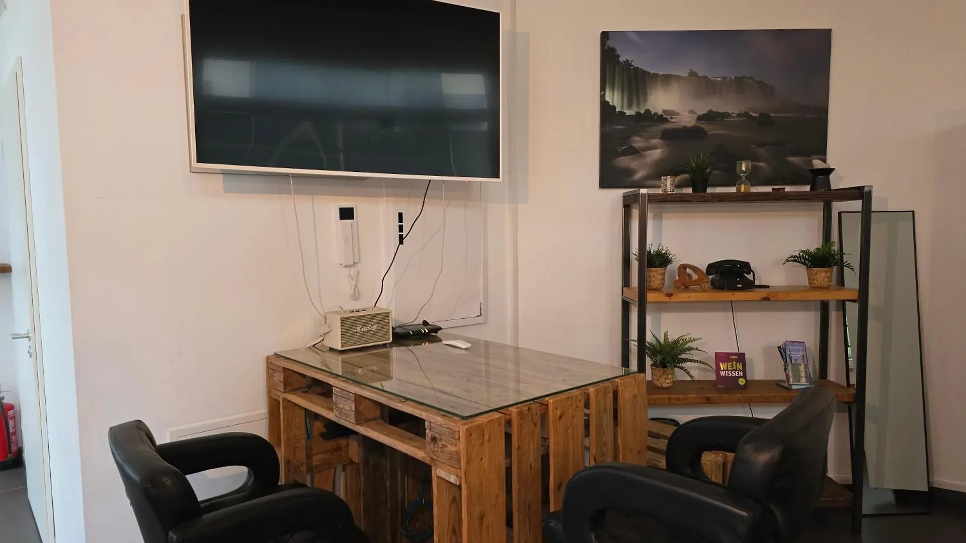 Luftiges Upcycling Studio Im Eg - Zentral Berlin 0*,  Tyskland